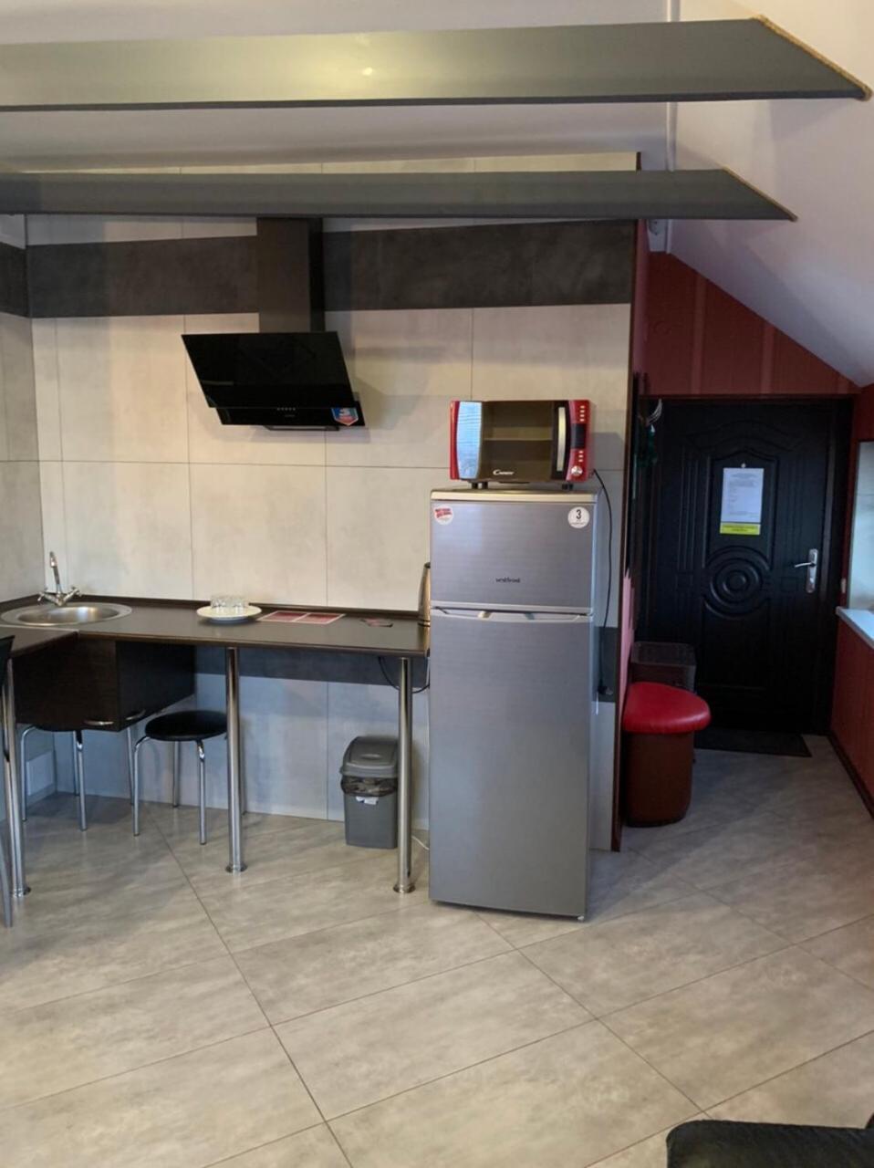 Na Bukovinskoy Guest House Kharkiv Værelse billede